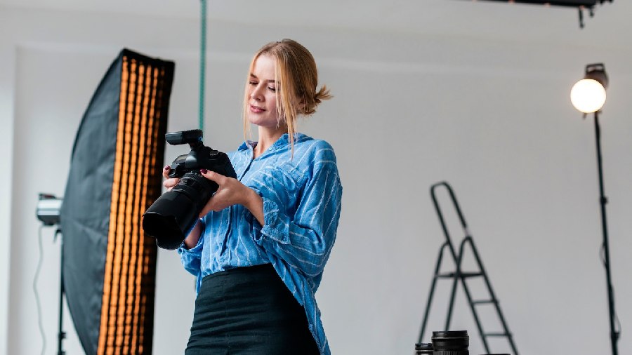 What Are The Ways For Photography Business Setup in Dubai