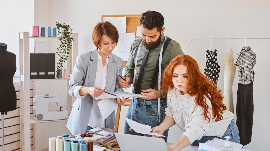 The Steps to starting an Apparel Business in Dubai