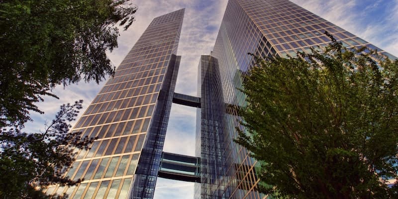 Advantages of Setting Up a Business in RAK