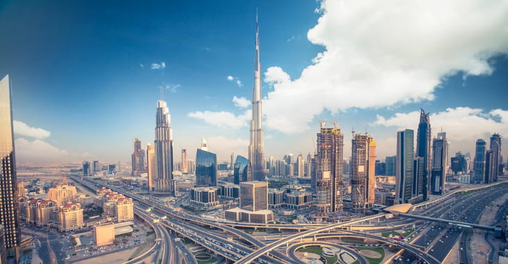 Business Setup in Dubai Freezone and Mainland