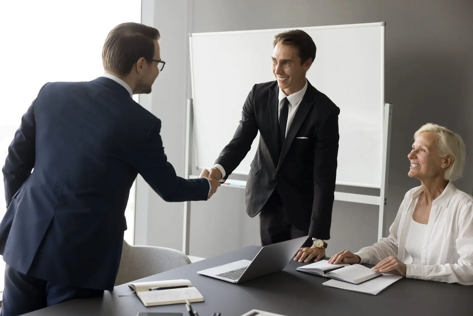 You are currently viewing The Role of Business Set-Up Consultants: Why You Need One in Dubai
