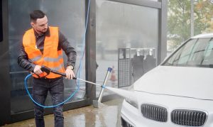 Read more about the article How to Start Car Wash Business in Dubai in 2024?