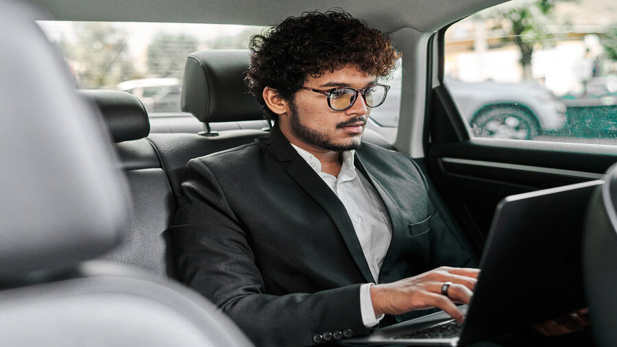 Starting a Taxi Business in Dubai