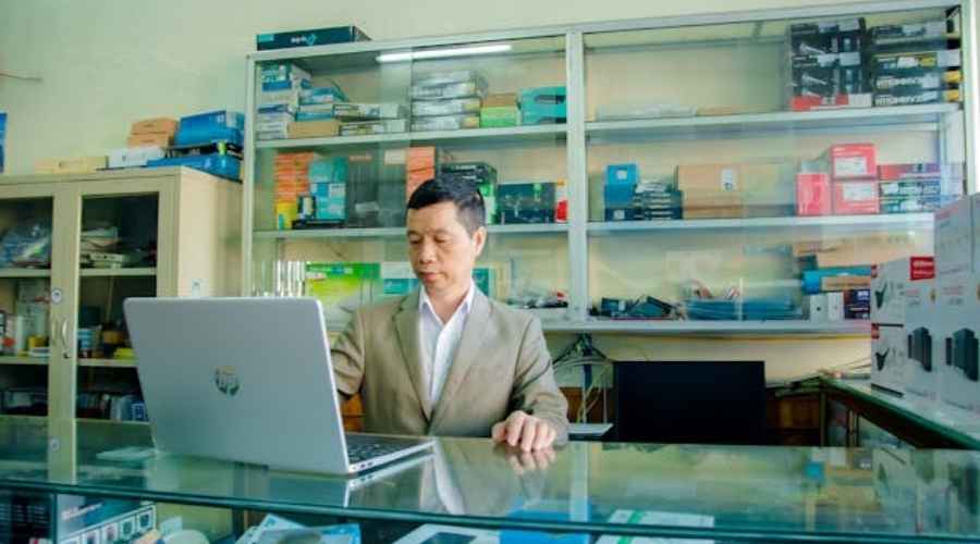 Benefits of Starting an Electronics Store in Dubai? 