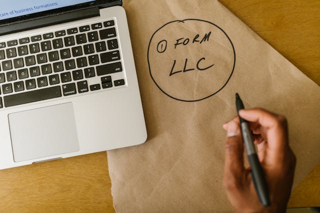 LLC Company in Dubai, UAE