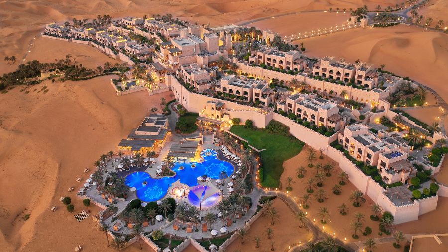 Qasr Al Sarab Desert Resort by Anantara